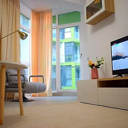 Deluxe Alezzi Pool & Отель 4*
